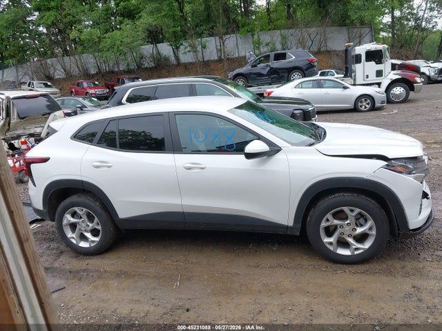 Продажа на аукционе авто 2024 Chevrolet Trax Fwd Sp, vin: KL77LFE26RC129615, номер лота: 45231088