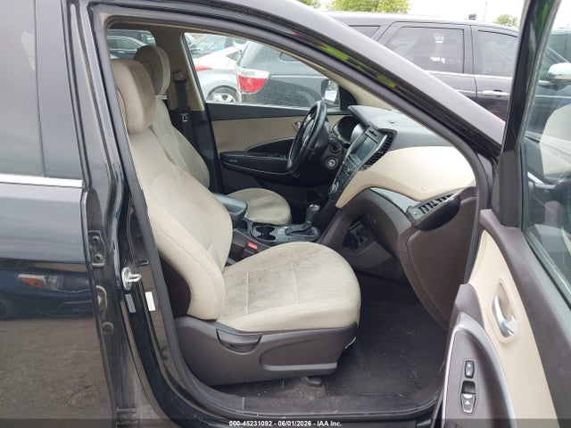 Продаж на аукціоні авто 2017 Hyundai Santa Fe Sport 2.4l, vin: 5XYZU3LB7HG423996, номер лоту: 45231092