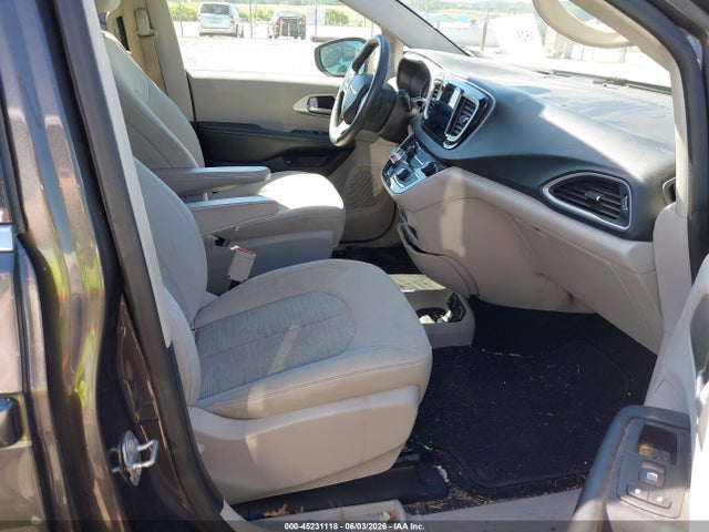 Aukcja sprzedaży 2018 Chrysler Pacifica Hybrid Touring Plus, vin: 2C4RC1H77JR164441, numer aukcji: 45231118