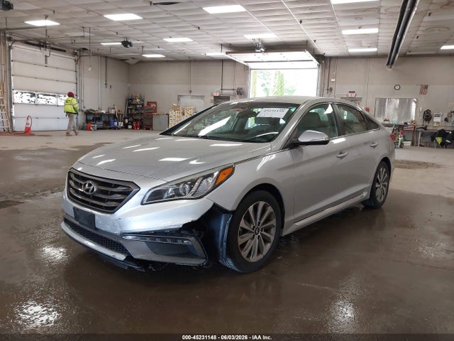 2016 Hyundai Sonata Sport მანქანა იყიდება აუქციონზე, vin: 5NPE34AF5GH288179, აუქციონის ნომერი: 45231148