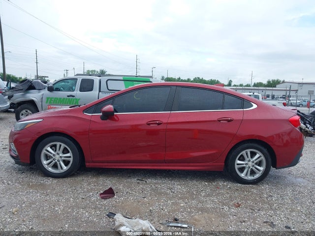 1G1BE5SMXH7232303 Chevrolet Cruze Lt Auto