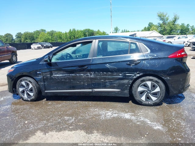 45231182 :رقم المزاد ، KMHC75LC5HU046189 vin ، 2017 Hyundai Ioniq Hybrid Sel مزاد بيع