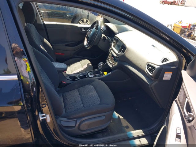 45231182 :رقم المزاد ، KMHC75LC5HU046189 vin ، 2017 Hyundai Ioniq Hybrid Sel مزاد بيع