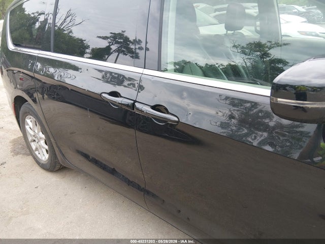 Aukcja sprzedaży 2022 Chrysler Pacifica Touring L, vin: 2C4RC1BG0NR211906, numer aukcji: 45231203