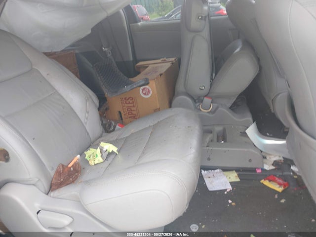 Продажа на аукционе авто 2016 Toyota Sienna Xle 8 Passenger, vin: 5TDYK3DC0GS732140, номер лота: 45231204