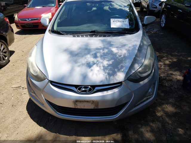 2016 Hyundai Elantra Se მანქანა იყიდება აუქციონზე, vin: 5NPDH4AE1GH702904, აუქციონის ნომერი: 45231207