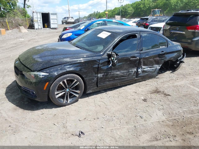 2018 Bmw 330i Xdrive მანქანა იყიდება აუქციონზე, vin: WBA8D9G5XJNU67702, აუქციონის ნომერი: 45231216