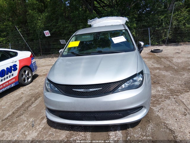 2022 Chrysler Voyager Lx მანქანა იყიდება აუქციონზე, vin: 2C4RC1CG6NR225470, აუქციონის ნომერი: 45231234