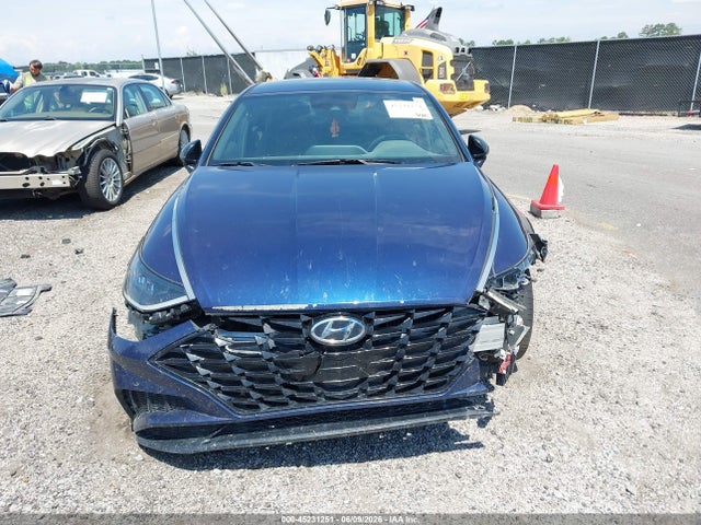 45231251 :رقم المزاد ، 5NPEJ4J25MH062822 vin ، 2021 Hyundai Sonata Sel Plus مزاد بيع