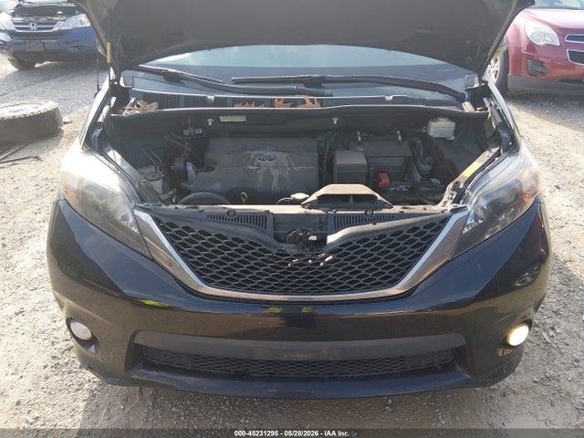 Aukcja sprzedaży 2013 Toyota Sienna Se 8 Passenger, vin: 5TDXK3DC0DS303605, numer aukcji: 45231295