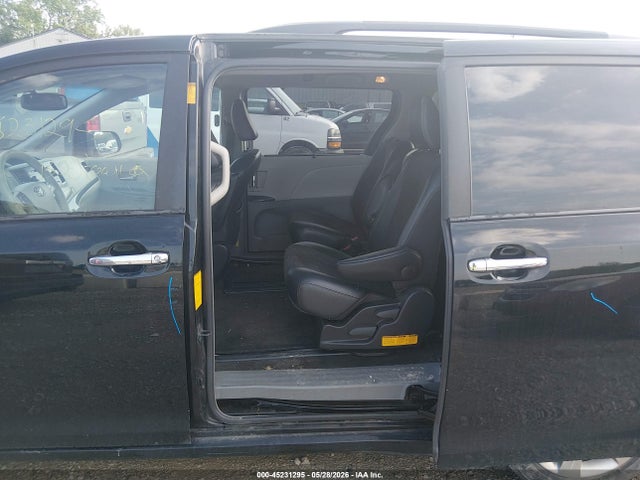 Aukcja sprzedaży 2013 Toyota Sienna Se 8 Passenger, vin: 5TDXK3DC0DS303605, numer aukcji: 45231295