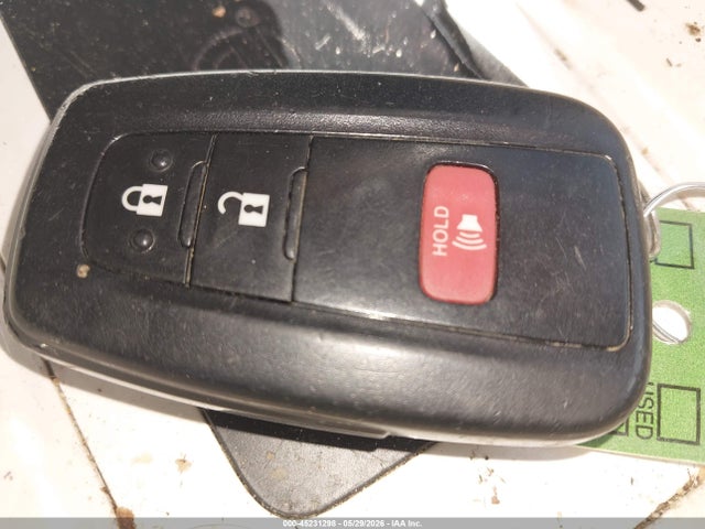 Продаж на аукціоні авто 2016 Toyota Prius Four, vin: JTDKARFUXG3522311, номер лоту: 45231298