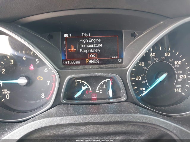 45231314 :رقم المزاد ، 1FMCU0GD9HUF02256 vin ، 2017 Ford Escape Se مزاد بيع
