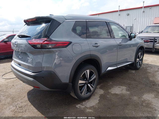 5N1AT3CA6MC828832 Nissan Rogue Sl Fwd