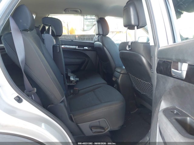 Auction sale of the 2015 Kia Sorento Lx V6, vin: 5XYKT4A70FG558503, lot number: 45231392