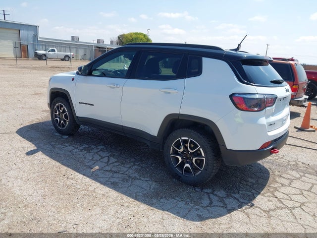 2026 Jeep Compass Trailhawk მანქანა იყიდება აუქციონზე, vin: 3C4NJDDN2TT186079, აუქციონის ნომერი: 45231398