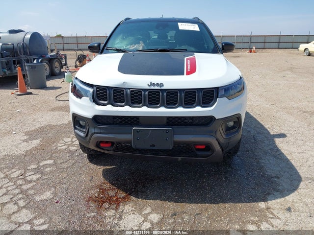2026 Jeep Compass Trailhawk მანქანა იყიდება აუქციონზე, vin: 3C4NJDDN2TT186079, აუქციონის ნომერი: 45231398