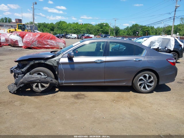 Продаж на аукціоні авто 2017 Honda Accord Ex, vin: 1HGCR2F75HA219952, номер лоту: 45231405