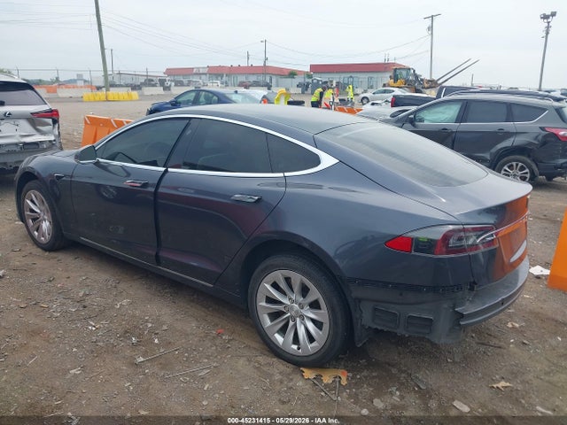 Tesla Model S 100d/75d/long Range/standard Range 2019 5YJSA1E25KF335037 Image 14