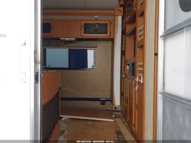 Продажа на аукционе авто 2013 Coachmen Apex 298bhs Travel Trailer, vin: 5ZT2CXVB2DA002933, номер лота: 45231422