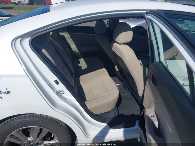 2018 Hyundai Elantra Value Edition მანქანა იყიდება აუქციონზე, vin: 5NPD84LF9JH375746, აუქციონის ნომერი: 45231430