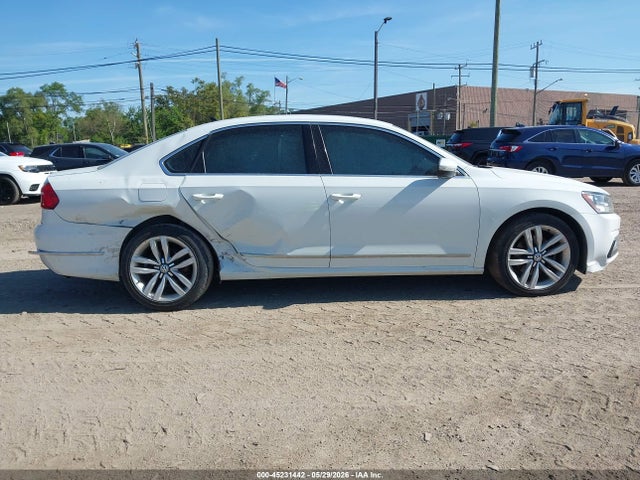 Aukcja sprzedaży 2016 Volkswagen Passat 1.8t Sel/1.8t Sel Premium, vin: 1VWCS7A37GC050098, numer aukcji: 45231442