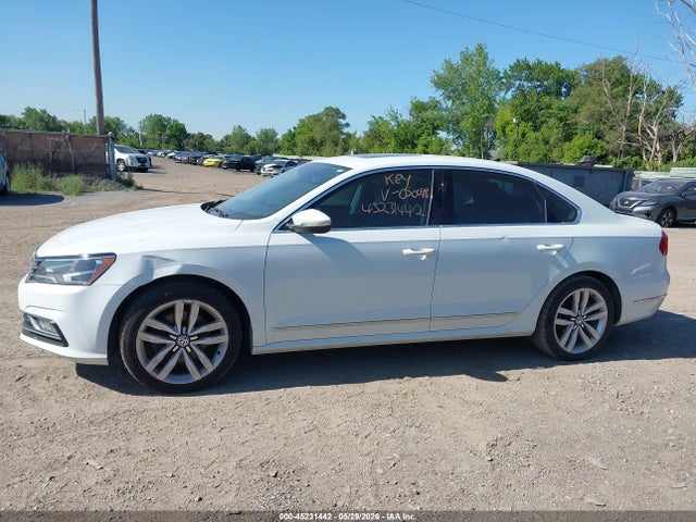 Aukcja sprzedaży 2016 Volkswagen Passat 1.8t Sel/1.8t Sel Premium, vin: 1VWCS7A37GC050098, numer aukcji: 45231442