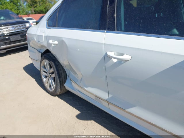Aukcja sprzedaży 2016 Volkswagen Passat 1.8t Sel/1.8t Sel Premium, vin: 1VWCS7A37GC050098, numer aukcji: 45231442