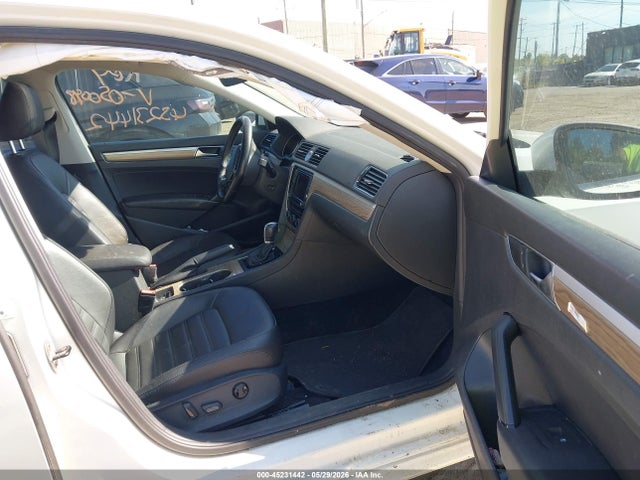 Aukcja sprzedaży 2016 Volkswagen Passat 1.8t Sel/1.8t Sel Premium, vin: 1VWCS7A37GC050098, numer aukcji: 45231442