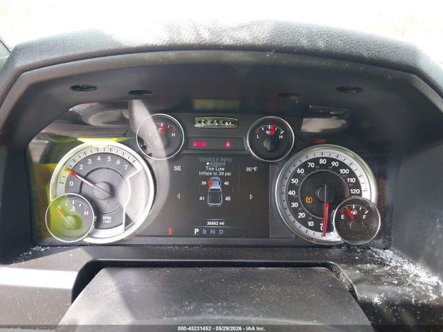Aukcja sprzedaży 2022 Ram 1500 Classic Warlock  4x4 6'4 Box, vin: 1C6RR7GGXNS148829, numer aukcji: 45231452