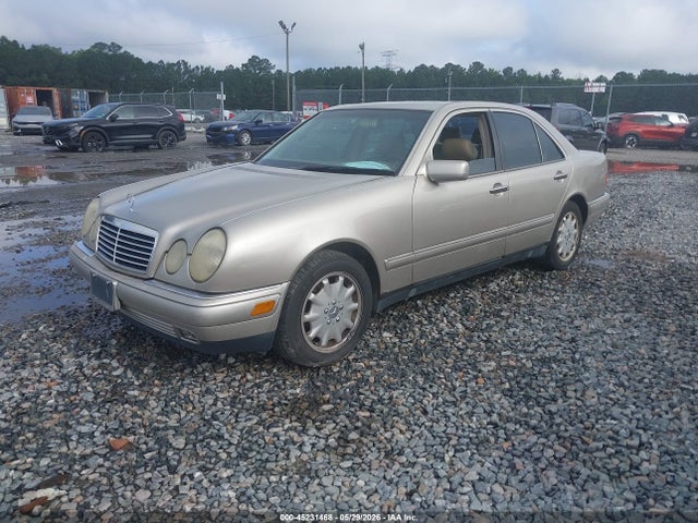 1999 Mercedes-benz E 320 მანქანა იყიდება აუქციონზე, vin: WDBJF65H3XA902178, აუქციონის ნომერი: 45231468