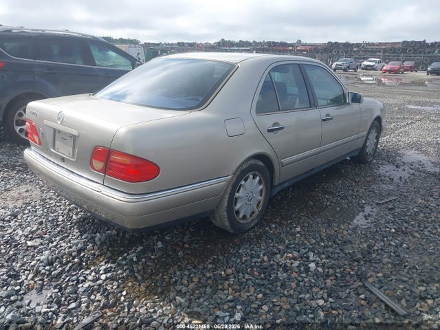 1999 Mercedes-benz E 320 მანქანა იყიდება აუქციონზე, vin: WDBJF65H3XA902178, აუქციონის ნომერი: 45231468