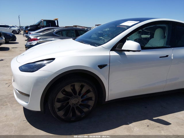 45231495 :رقم المزاد ، 7SAYGDEF8PF782615 vin ، 2023 Tesla Model Y Performance Dual Motor All-wheel Drive مزاد بيع