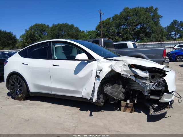 45231495 :رقم المزاد ، 7SAYGDEF8PF782615 vin ، 2023 Tesla Model Y Performance Dual Motor All-wheel Drive مزاد بيع