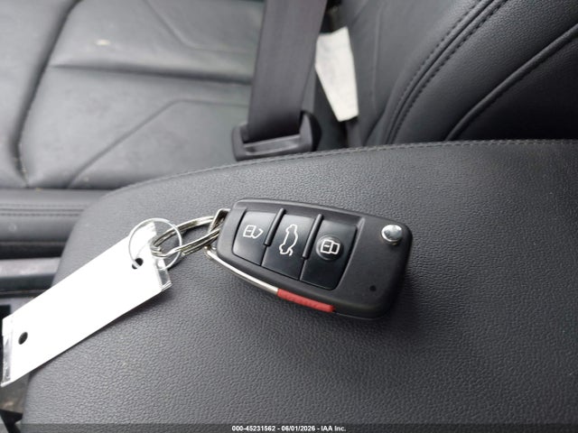 2021 Audi Q3 Premium Plus 40 Tfsi Quattro Tiptronic მანქანა იყიდება აუქციონზე, vin: WA1BUCF39M1115576, აუქციონის ნომერი: 45231562