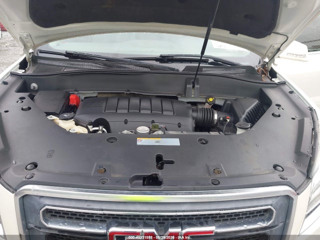 45231598 :رقم المزاد ، 1GKKRRKDXFJ270217 vin ، 2015 Gmc Acadia Slt-1 مزاد بيع