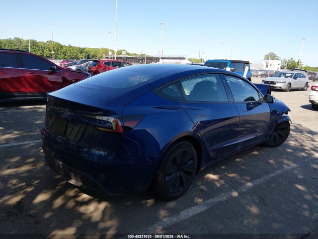 5YJ3E1EA7SF943657 Tesla MODEL 3