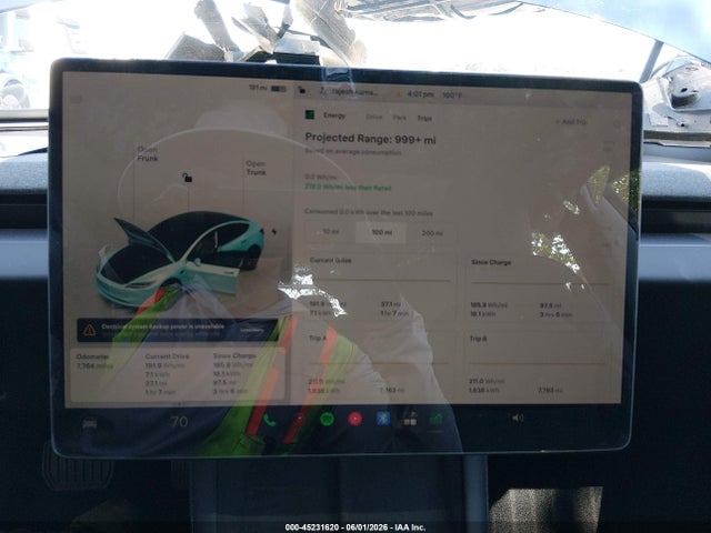 5YJ3E1EA7SF943657 Tesla MODEL 3