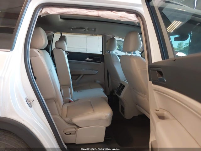Auction sale of the 2018 Volkswagen Atlas 3.6l V6 Sel, vin: 1V2RR2CA7JC536942, lot number: 45231667