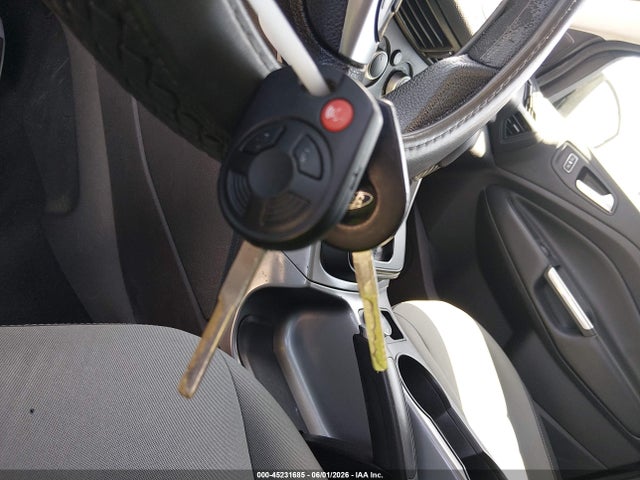 2015 Ford Escape Se მანქანა იყიდება აუქციონზე, vin: 1FMCU0G7XFUA12061, აუქციონის ნომერი: 45231685