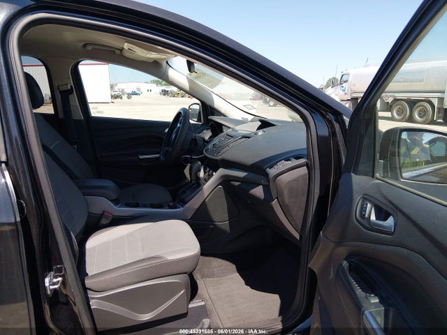 2015 Ford Escape Se მანქანა იყიდება აუქციონზე, vin: 1FMCU0G7XFUA12061, აუქციონის ნომერი: 45231685