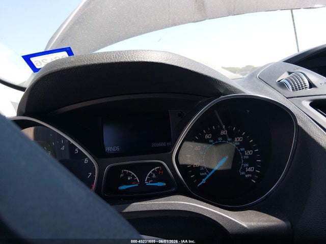 2015 Ford Escape Se მანქანა იყიდება აუქციონზე, vin: 1FMCU0G7XFUA12061, აუქციონის ნომერი: 45231685