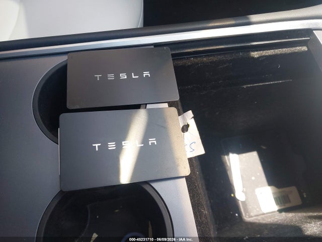 Продаж на аукціоні авто 2023 Tesla Model Y Awd/long Range Dual Motor All-wheel Drive, vin: 7SAYGDEE8PA160276, номер лоту: 45231710