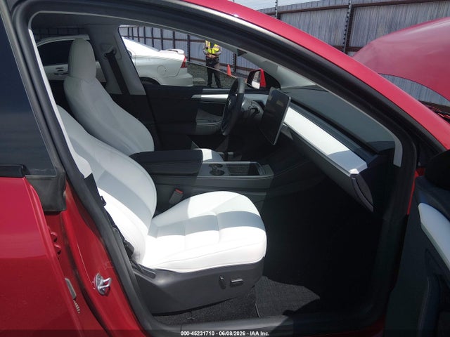 Продаж на аукціоні авто 2023 Tesla Model Y Awd/long Range Dual Motor All-wheel Drive, vin: 7SAYGDEE8PA160276, номер лоту: 45231710