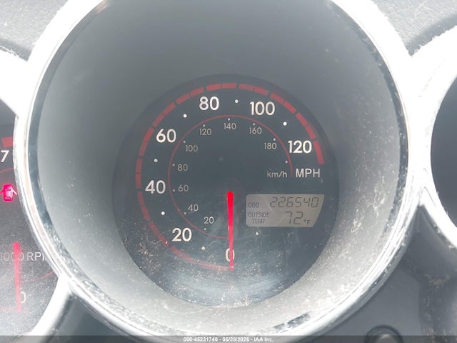 45231740 :رقم المزاد ، 5Y2SL63865Z411443 vin ، 2005 Pontiac Vibe مزاد بيع