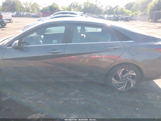 2025 Hyundai Elantra Hybrid Limited მანქანა იყიდება აუქციონზე, vin: KMHLN4DJ5SU129562, აუქციონის ნომერი: 45231789