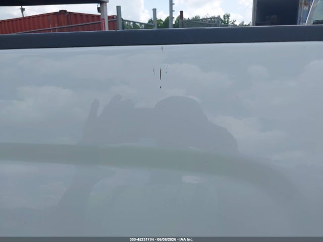 1GC2KUEG5HZ337173 Chevrolet Silverado 2500hd Wt