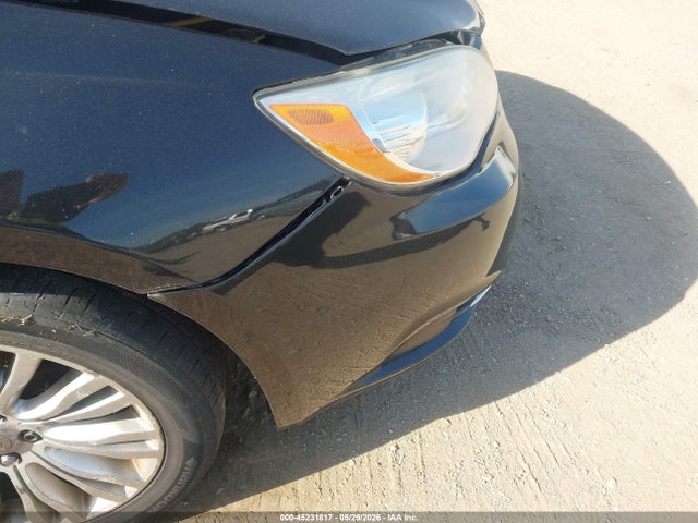 Продажа на аукционе авто 2011 Chrysler 200 Limited, vin: 1C3BC2FG5BN520396, номер лота: 45231817