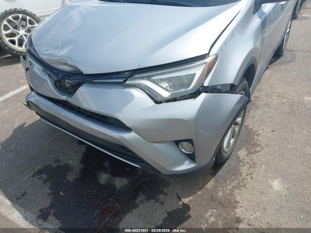 2017 Toyota Rav4 Limited მანქანა იყიდება აუქციონზე, vin: 2T3YFREV1HW396957, აუქციონის ნომერი: 45231831