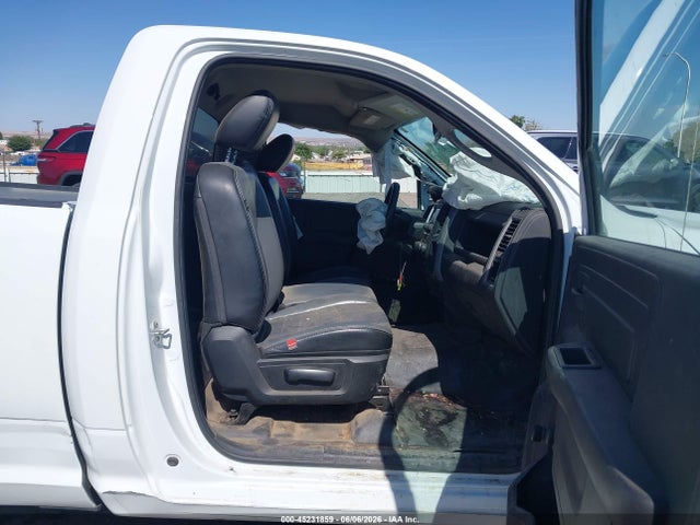 Aukcja sprzedaży 2023 Ram 1500 Classic Tradesman  4x2 8' Box, vin: 3C6JR6DG0PG639755, numer aukcji: 45231859